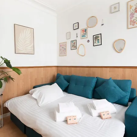 Bright & Charming In 1bdr Parijs